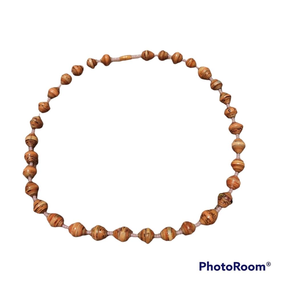 Paper Bead Necklace‎